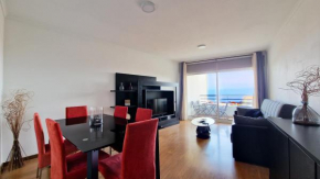 Azenha Apartment by LovelyStay